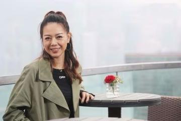 TVB前花旦為愛女慶生,小傢伙患罕見基因病,11歲仍無法獨立行走
