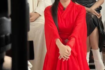 張雨綺cos虞姬照曝光 一身紅衣造型美艷