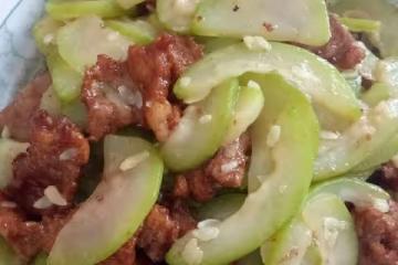 葫蘆瓜炒肉片