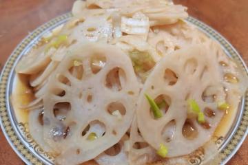 涼拌藕片