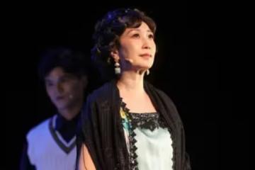 為舞台劇首露面　黃嘉千臨時宣布不受訪