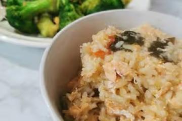減脂增肌吃什麼-三文魚燜飯-«昨日的美食»常見食材復刻