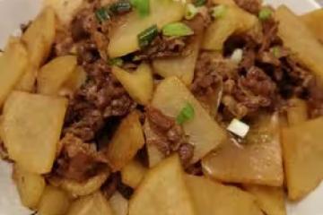 肥牛土豆片