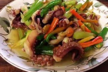 爆炒章魚足
