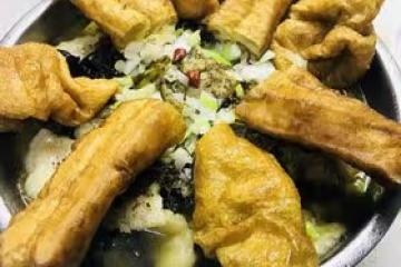 酸菜魚面
