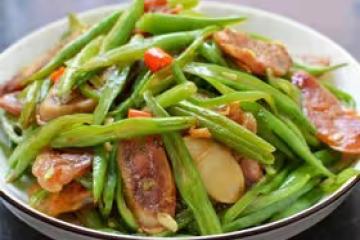 家常菜—四季豆炒臘腸