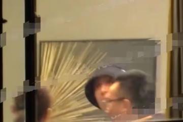 41歲男演員室內聚餐抽菸，後轉戰酒吧與美女同行，本人已結婚生子