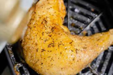 【空氣炸鍋】烤脆皮雞腿！皮脆肉嫩又多汁！