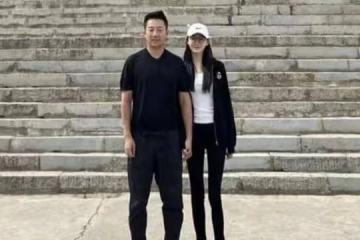 十指緊扣合照瘋傳　汪小菲、張穎穎認愛了？