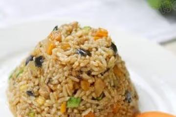 肉丁炒飯