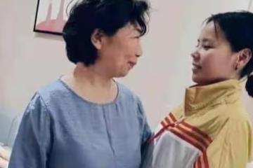 杜新枝直播支持熊磊,開播十分鐘被投訴中斷,網友:同夥害怕亂說