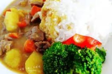 史上最詳細懶人版日式牛肉咖喱飯-包好吃-廚藝小白看過來