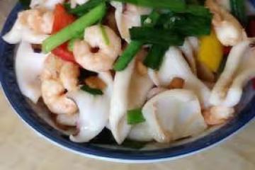 魷魚炒蝦仁