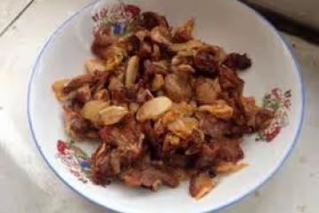 韓國泡菜炒豬頭肉