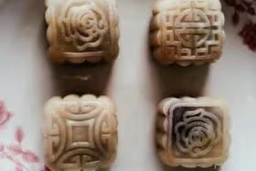 沒有粘米粉的冰皮月餅