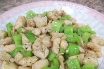 爆香快手菜～青椒炒雞丁