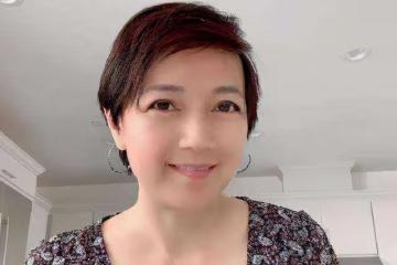 51歲前港姐低調移居國外,成教育機構老師,曾創業失敗被控詐騙