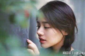 馬思純張哲軒回國！衣著清涼身材圓潤，疑似已經成功卸貨當媽