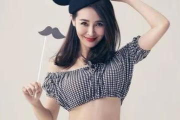 她27歲出道,因與佟大為妻子撞臉而不火,如今事業愛情雙豐收