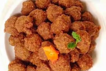 炸牛肉丸子