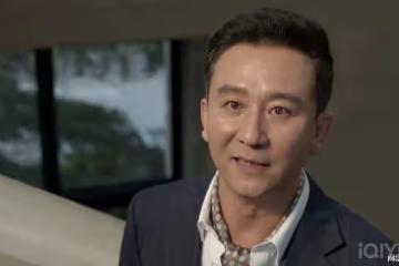 演員趙毅在《玫瑰之戰》表演吸睛,飾演一個被袁泉美貌迷住的律師