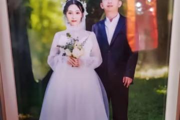 巨興茂結婚現場曝光!坐馬車請秧歌隊,楊志剛左手插兜被指不禮貌
