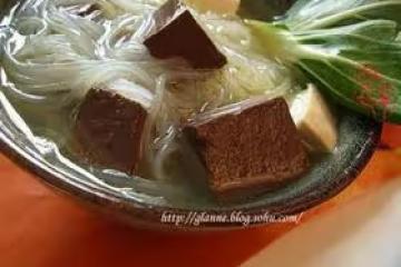 鴨血豆腐粉絲湯