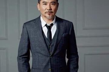 「戲紅人不紅」的「老戲骨」,照顧重病髮妻30年,晚年無子唯狗相伴