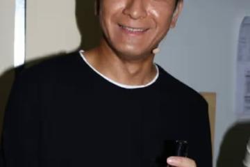 馬國明試玩遊戲不厲害！唐詩詠︰我們是白色蠢人