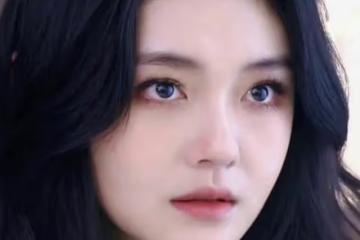 小S節目報酬僅300塊，汪小菲為女兒發文，具俊曄帶兒子海邊度假
