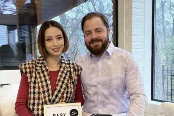 恭喜!香港女星宣布平安產下10斤重男嬰,混血寶寶顏值高像洋娃娃