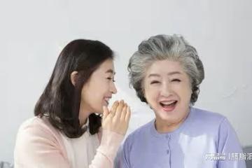 給婆婆過生日，意外發現丈夫和小三，妻子直接離婚，婆婆被氣病