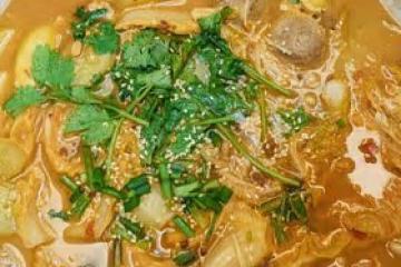 無火鍋底料版減脂友好                    鮮香牛奶麻辣燙【350大卡】