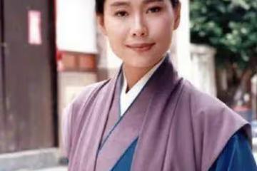 鏡頭前演賢妻良母,鏡頭外幫著老公不忠誠…