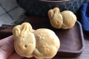 萌萌噠小兔嘰廣式蓮蓉月餅
