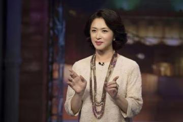 為了3個收養的孩子，金星和國外老公分手又復婚，背後故事很暖心