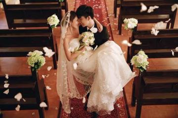 接岳母上城與我們同住，我給了老婆一張銀行卡，她卻跟我提離婚！