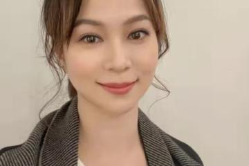 37歲女星轉行擺攤賣飾品！扛起一家四口開銷，在地鐵口晚九點下班