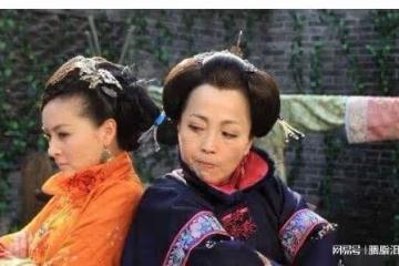 領了結婚證，婆婆拒絕為我們辦婚禮，春節一頓飯，婆婆忙準備