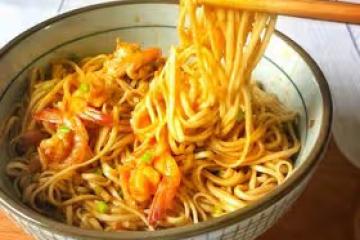 夏天一定要吃的🦐蒜香蝦仁拌面🦐好吃到舔盤