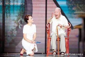 當眾「下跪」的大腕明星，第2個跪出了中華驕傲，第5個遭人唾棄