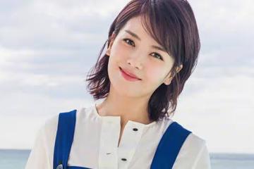 百億富豪苦追16年,花400萬坐月子,今47歲被老公寵成公主