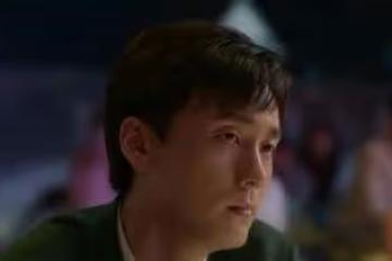 《玫瑰之戰》唐小櫻因真正的葉勤勤出現而秒變慫,她值得同情嗎?