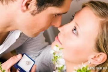 老公大我十歲,對我千依百順,結婚才一年,我卻想馬上離婚!