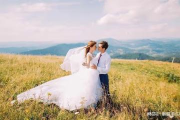 結婚後看到他朋友圈，女子明白過來，所謂的「男閨蜜」是一場謊言