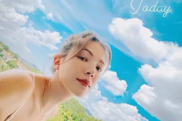 許瑋甯樓頂曬三連拍，故意遮擋好身材，粉絲猜測她已經懷孕