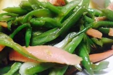 火腿腸炒豆角絲