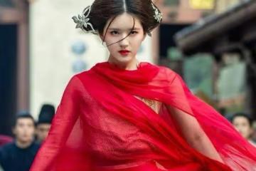 《傳聞中的陳芊芊》選角之爭，「她」才是第一人選，拒演後成就趙露思
