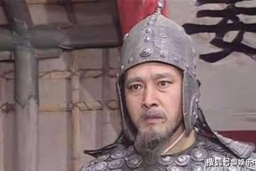 他患癌吃止痛藥拍戲,去世半年導演才知道,留下500部作品和妻兒