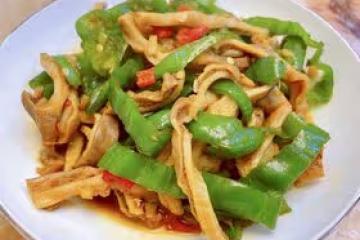 青椒炒豬肚絲